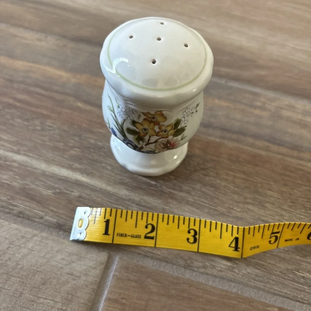 One Single Vintage Mikasa Heritage Imari Bouquet Salt Shaker ONLY No‎ Pepper